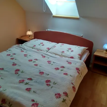 招待所 Rosnicka Liesek